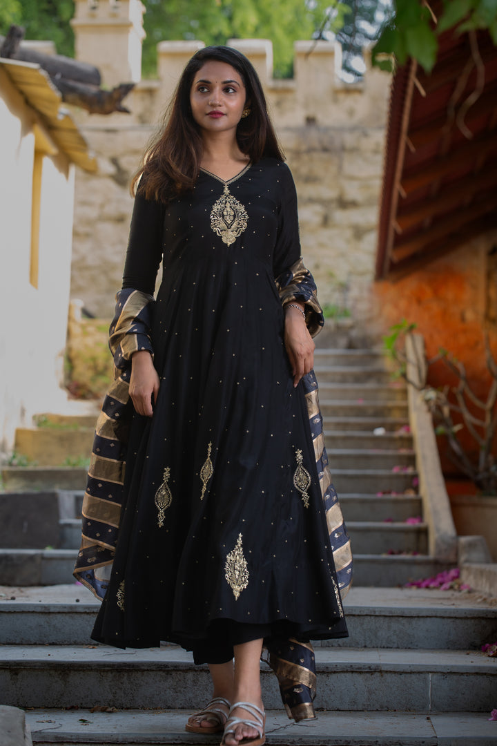 Black Muslin Anarkali with Jardosi Work & Banarasi Dupatta