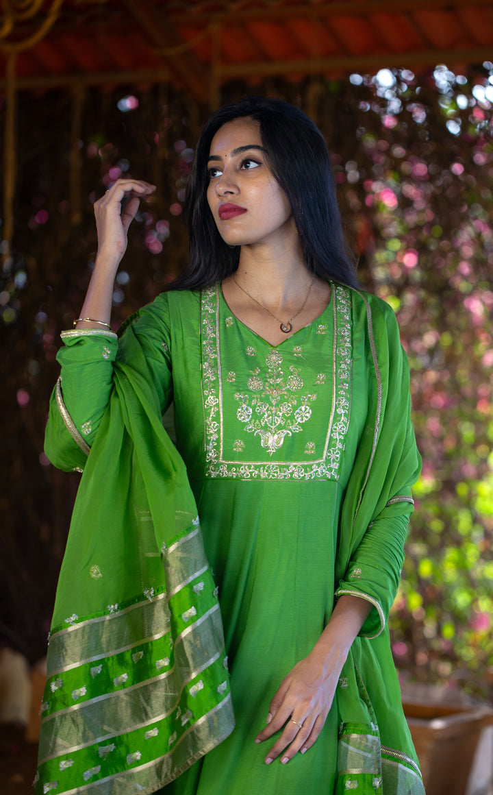 Green Muslin Suit with Jardosi Work & Organza Dupatta