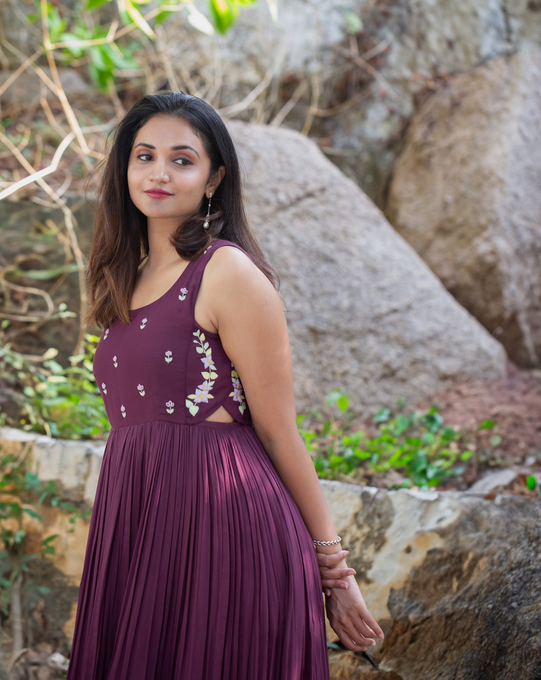 Wine Sleeveless Malai Mul Embroidered Dress