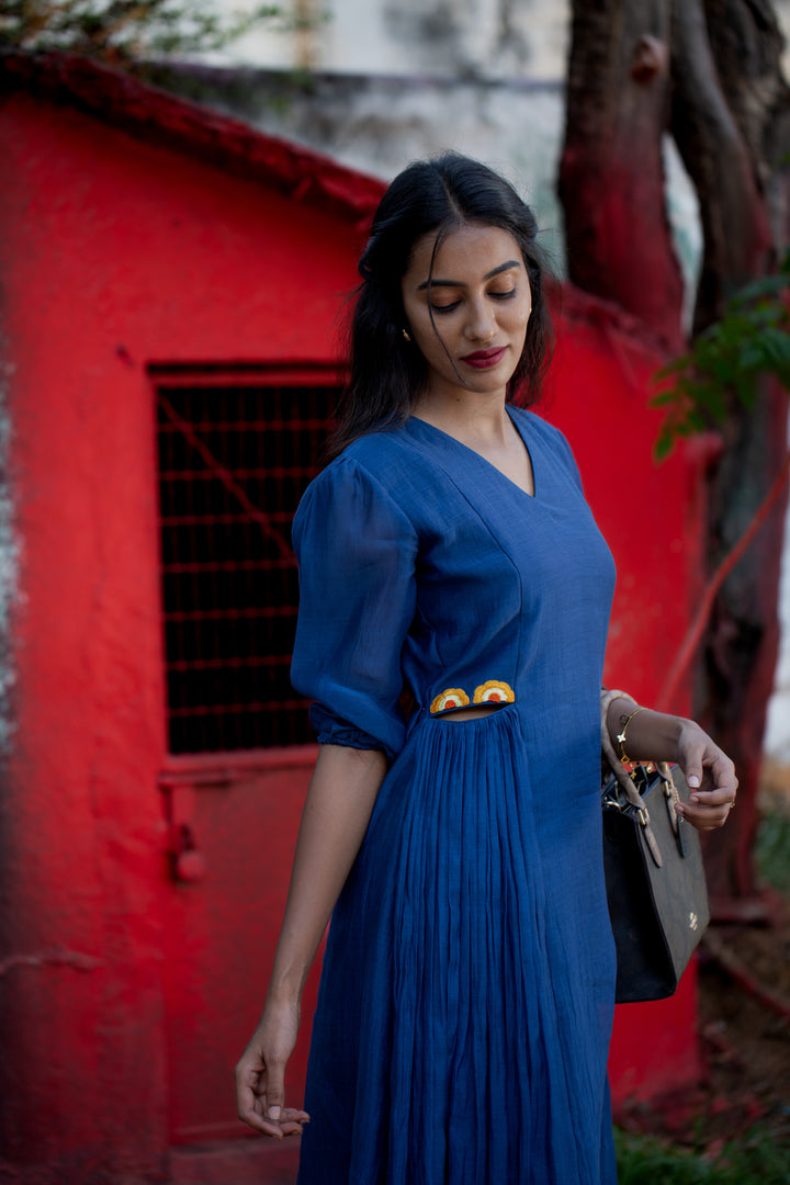 Indigo Mul Chanderi Co‑ord with Floral Waist Embroidery
