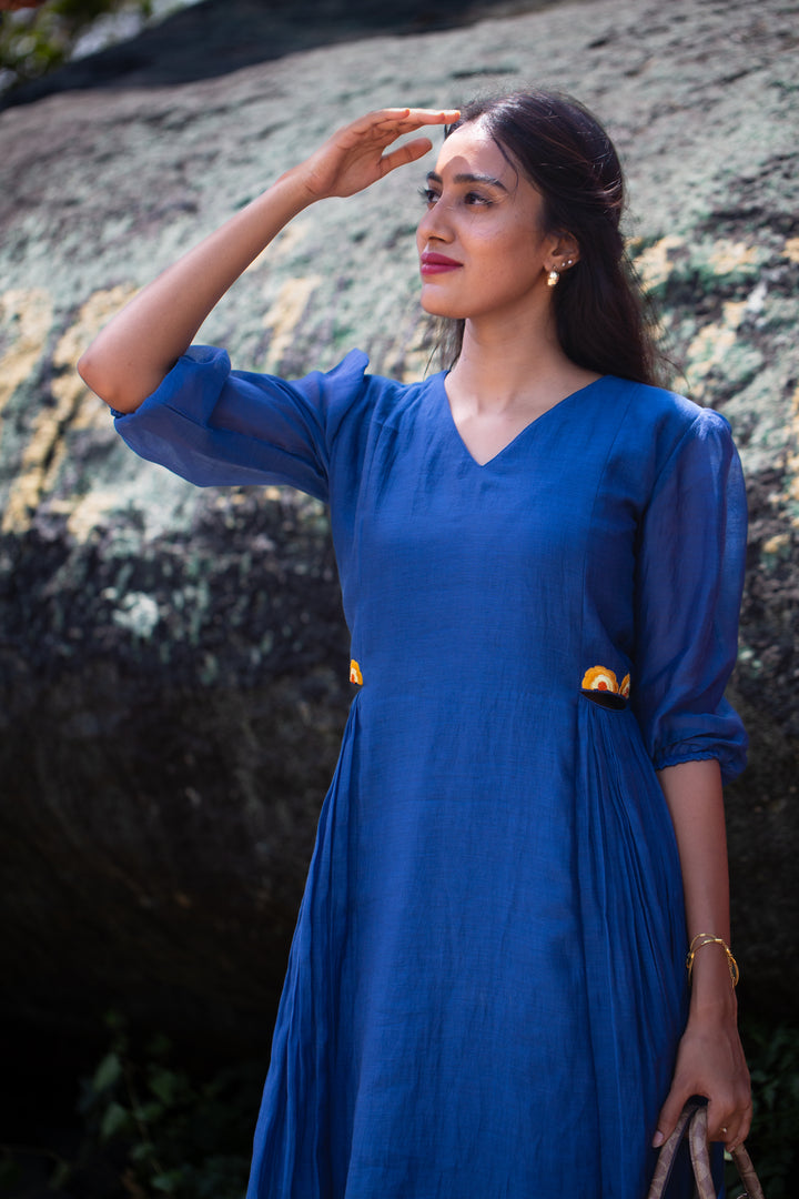 Indigo Mul Chanderi Co‑ord with Floral Waist Embroidery