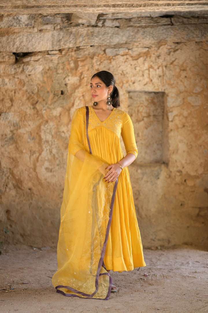 YELLOW MUSLIN SUIT SET